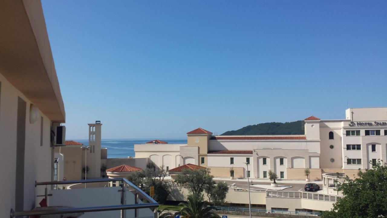 Apartmani Becici Luaran gambar