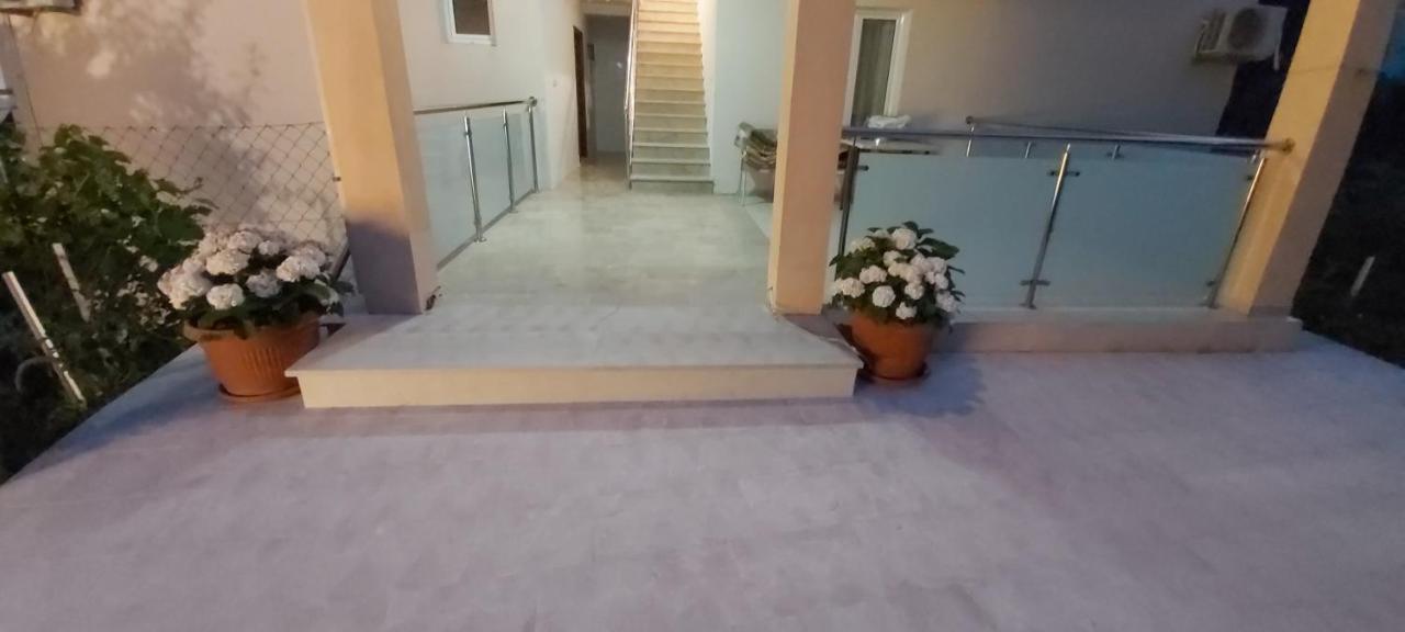 Apartmani Becici Luaran gambar