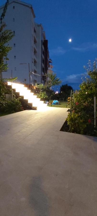 Apartmani Becici Luaran gambar